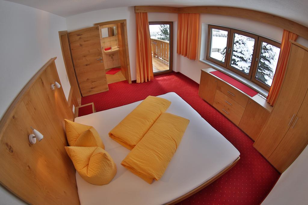 Alpenapart Zell Längenfeld Buitenkant foto